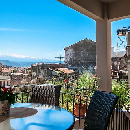 Sophia'S Castle View Apartment ハニア エクステリア 写真